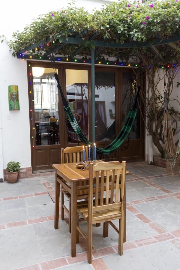 Hostel Casa Blanca סוקרה מראה חיצוני תמונה