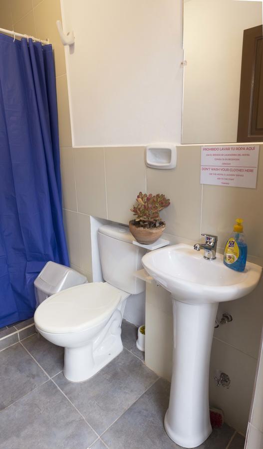 Hostel Casa Blanca סוקרה מראה חיצוני תמונה